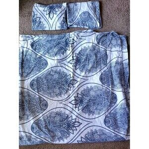 Pottery Barn Cassidy Medallion  Duvet Cover Pillowcase Set Full Queen Navy Blue